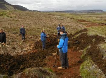 Outdoor work on the South Shore