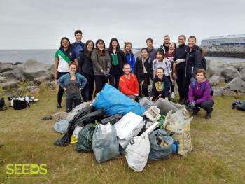 Environmentally Aware & Trash Hunting in Reykjavík