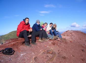 Volunteering at the feet of Eyjafjallajökull (1:2)