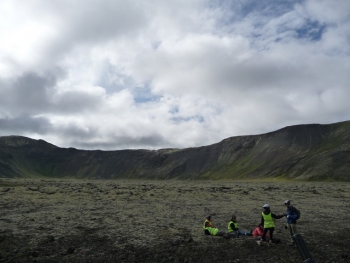 Cycling the circle - The Icelandic Biking! (2:2)